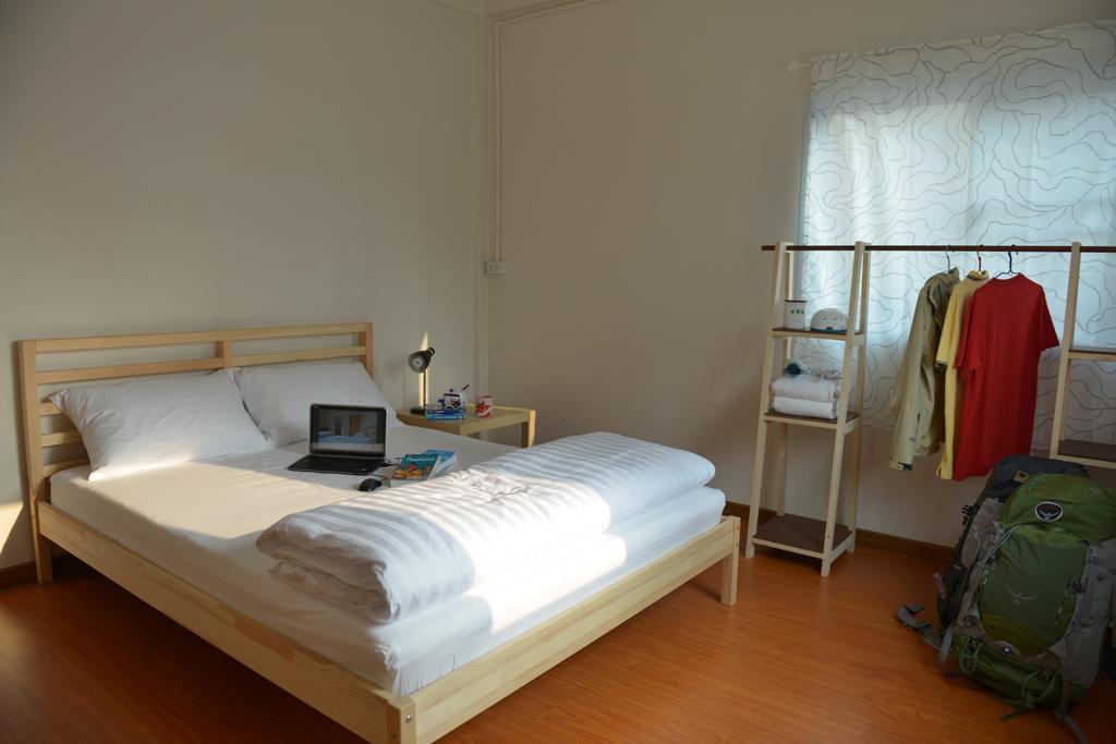 Panpan Hostel Bangkok Bagian luar foto